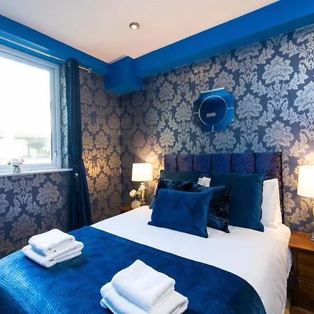 Sea View Luxury City Centre - Best Location Apartment *